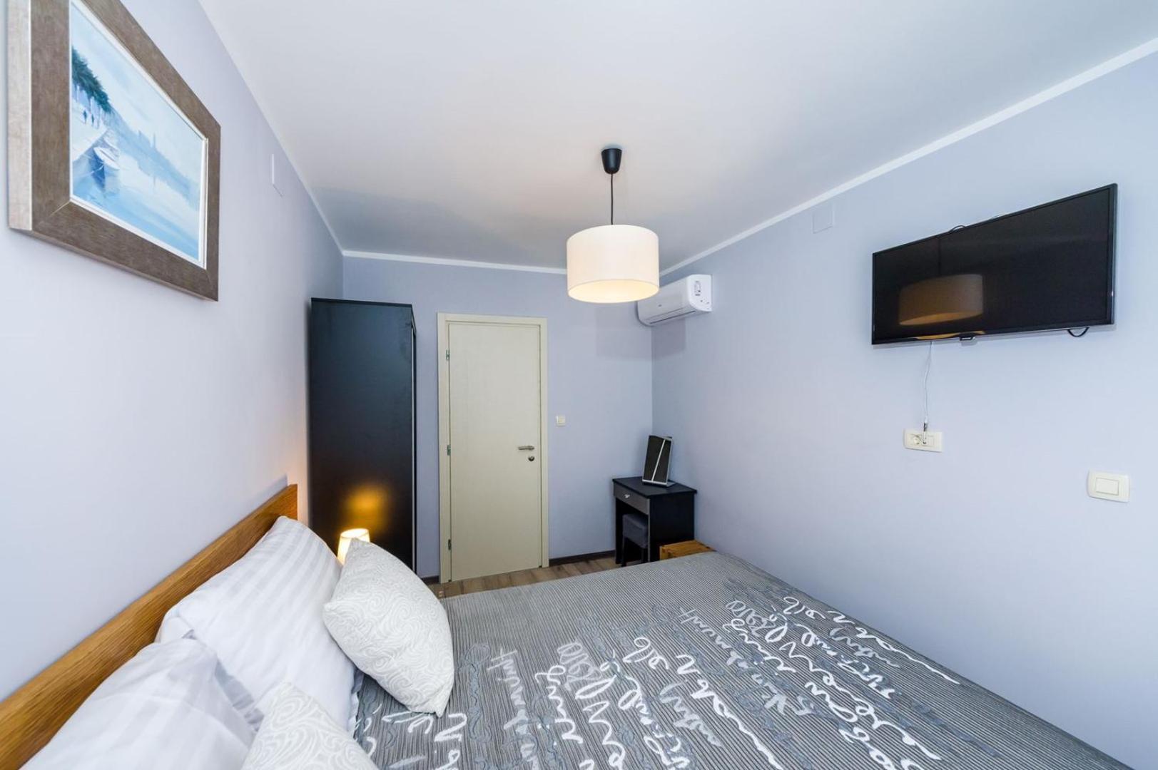 Ema 2Br Apt. In Old Town Centre Zadar Exteriör bild