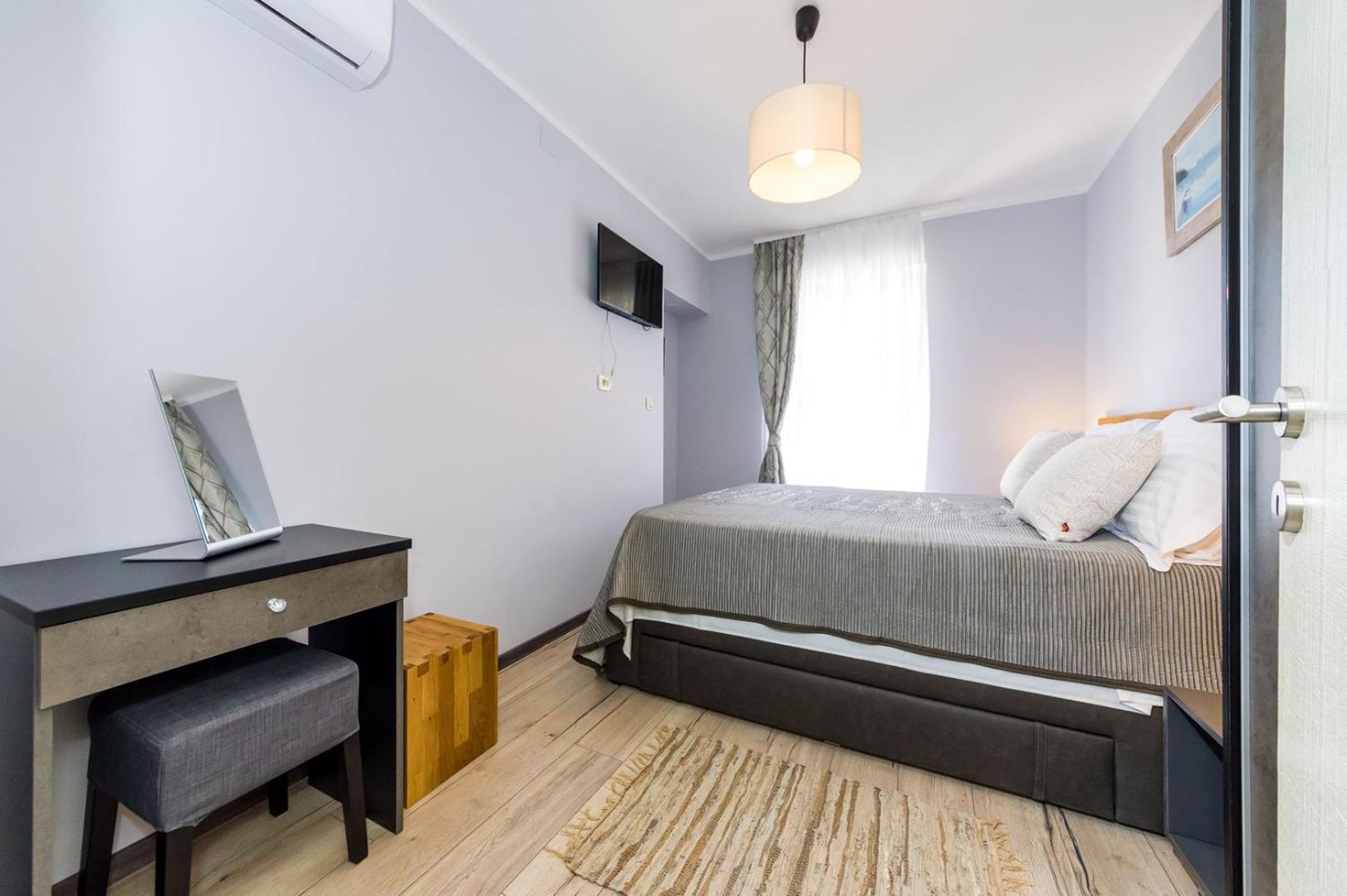 Ema 2Br Apt. In Old Town Centre Zadar Exteriör bild