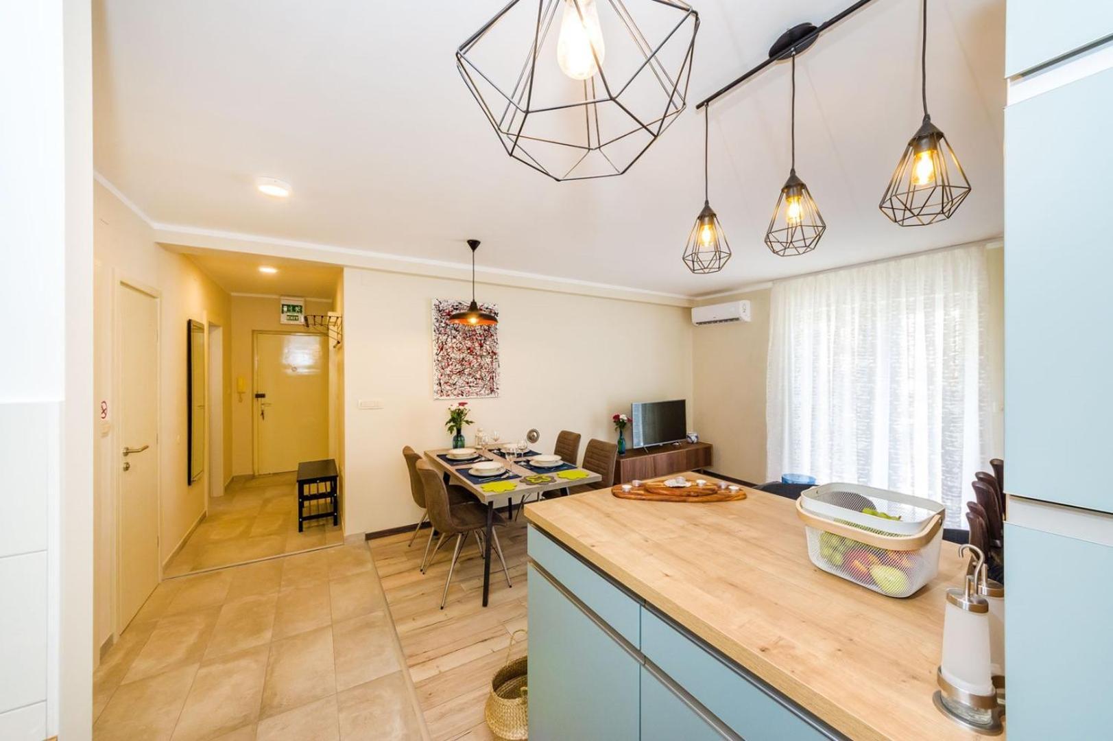 Ema 2Br Apt. In Old Town Centre Zadar Exteriör bild