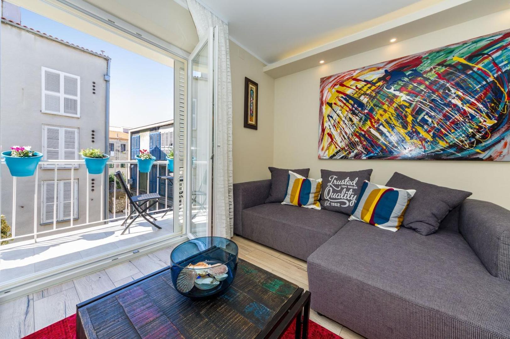 Ema 2Br Apt. In Old Town Centre Zadar Exteriör bild